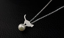 925 Sterling Silver Cat With Imitation Pearls Necklace & Pendant