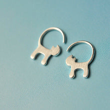 925 Sterling Silver Cute Long tailed Cat Earrings