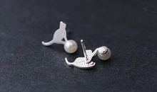 925 Sterling Silver Stud Natural Pearl Kitten Earrings